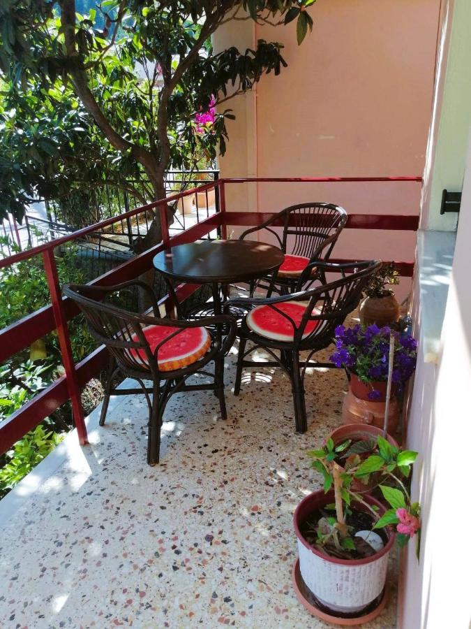 Vassia'S Beach Houses Benitses (Corfu) Exterior foto