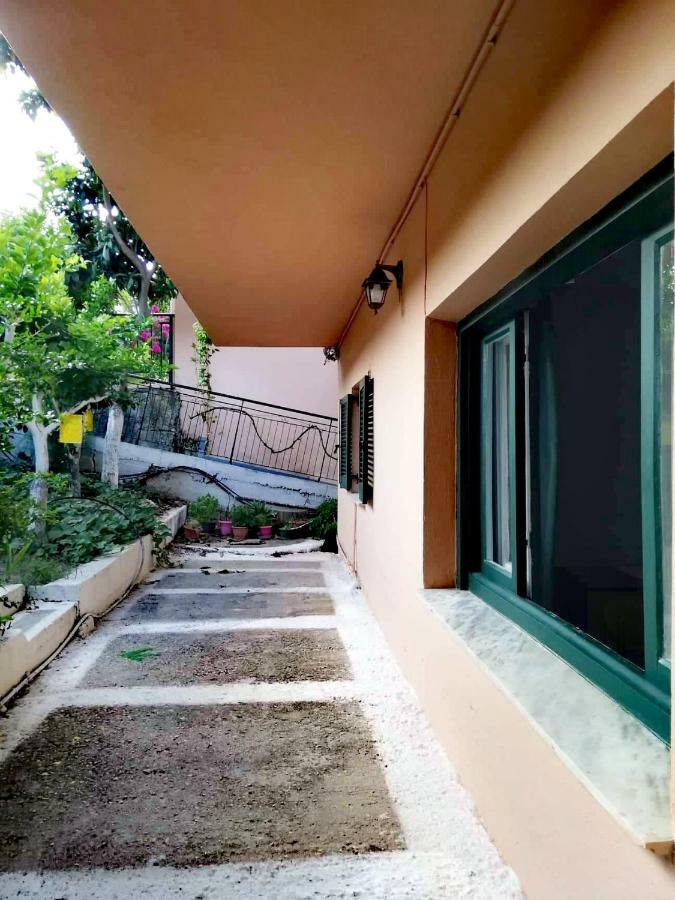 Vassia'S Beach Houses Benitses (Corfu) Exterior foto